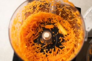 shredded carrot in food processor