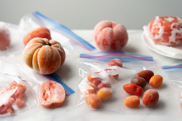 How to Freeze Tomatoes: Fresh, Raw, Whole or Cut